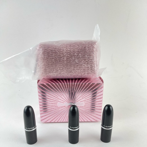 Mac Holiday Fireworked Like A Charm Pink Mini Lipstick Kit/Set NIB - Picture 2 of 8